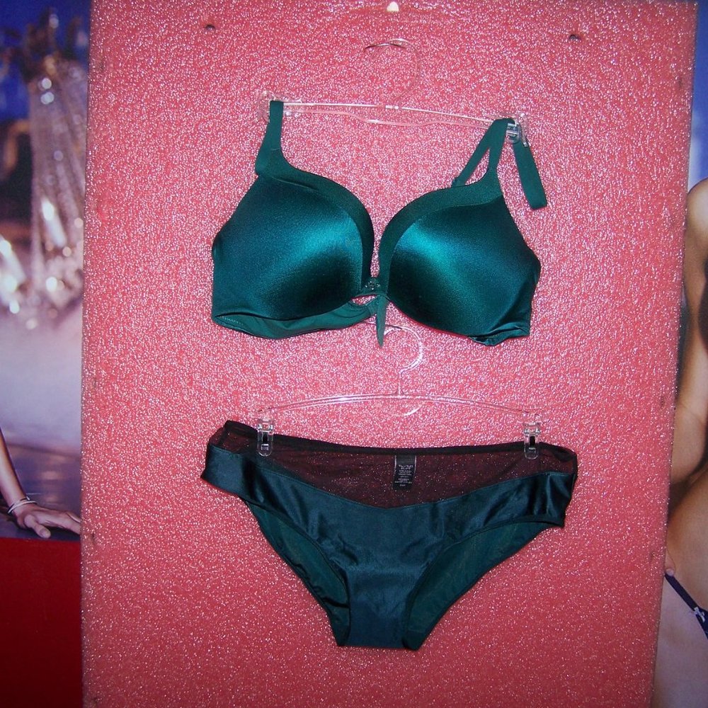 Victoria Secret bra and panty set